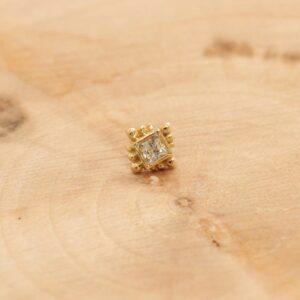 Luxe BVLA Afghan oorbellen met diamant, goud afwerking.